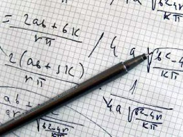 Foto 1 - Aulas- trabalhos- listas de matemática- física